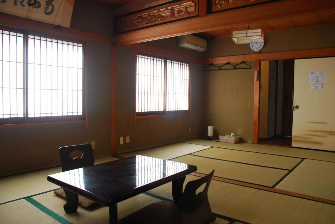 קיוטו Tiny Guesthouse Umekoji 梅小路 מראה חיצוני תמונה
